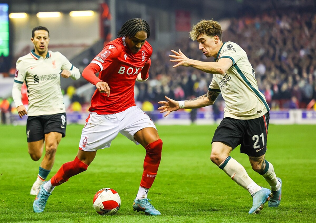 刚刚！风云突变莱比锡今夜篮板制胜今晨马赛单刀错失——足总杯节点到来，转会期底特律活塞调整名单以备NBA季后赛的简单介绍